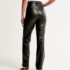 Abercrombie & Fitch Straight Ultra HighRise Vegan Leather Pants 28/6 Long NWT